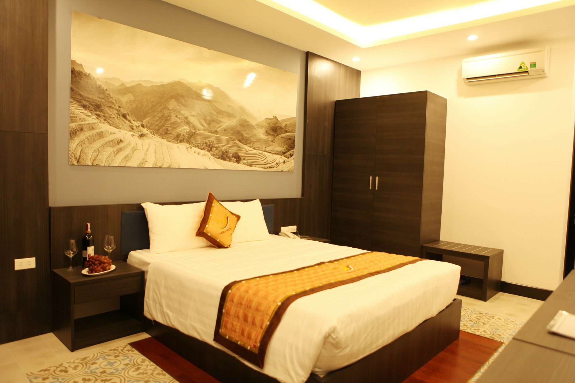Hera Ha Long Hotel Eksteriør billede