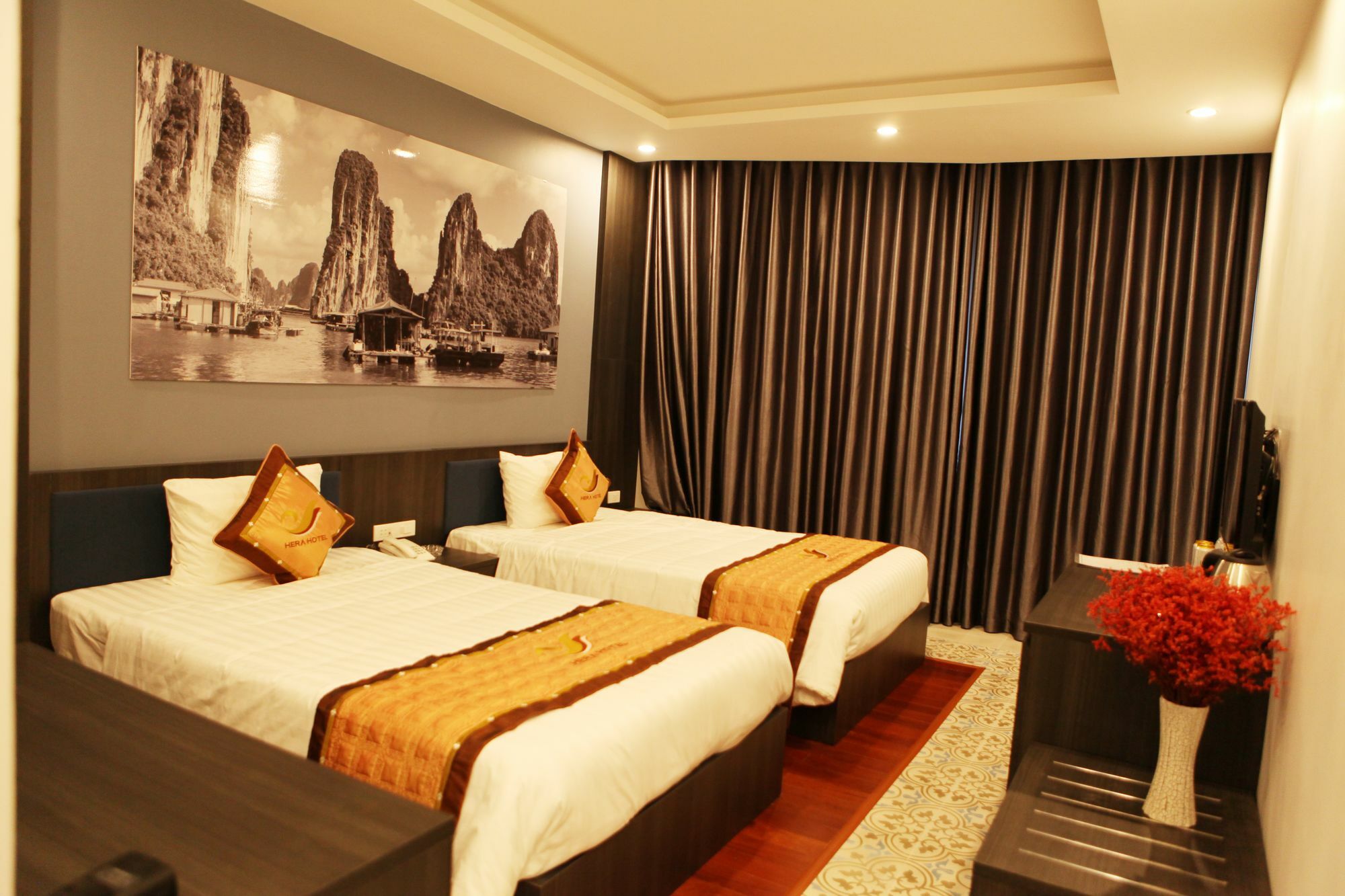 Hera Ha Long Hotel Eksteriør billede